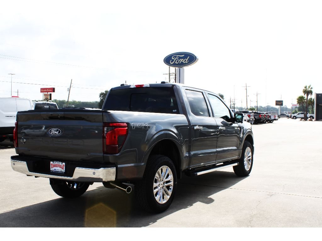 New 2026 Carbonized Gray Metallic Ford XLT image 19