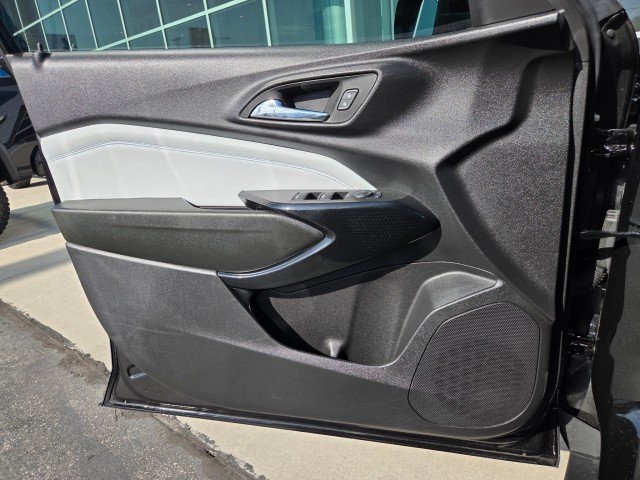 Used 2026 Mosaic Black Metallic Chevrolet LT image 10