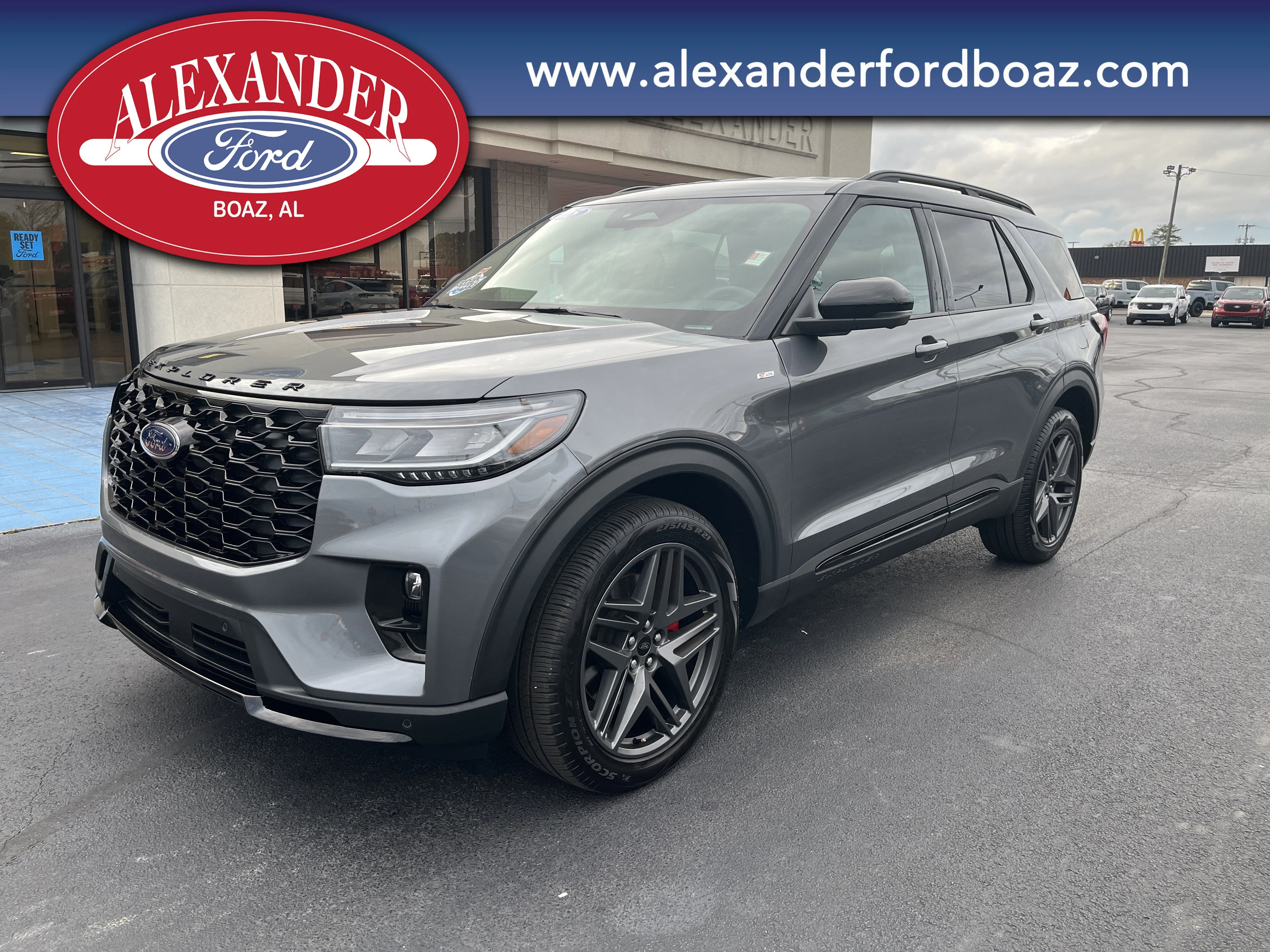 2025 Ford Explorer ST-LINE 4WD (PL535)'s photo