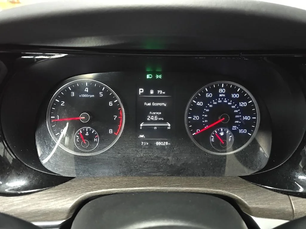 Used 2021 Black Kia EX image 23