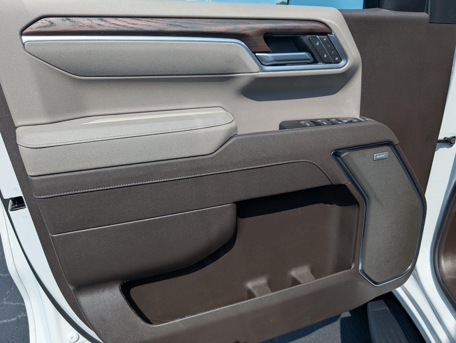 New 2026 Summit White GMC SLT image 14