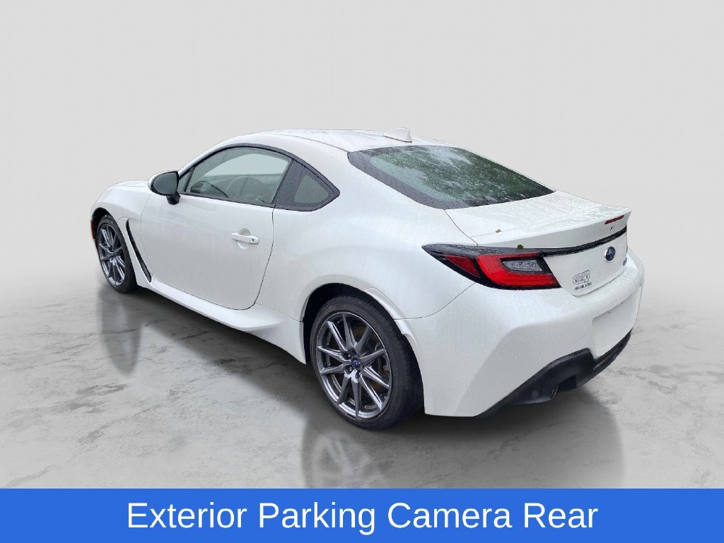 Used 2022 White Subaru Premium image 3