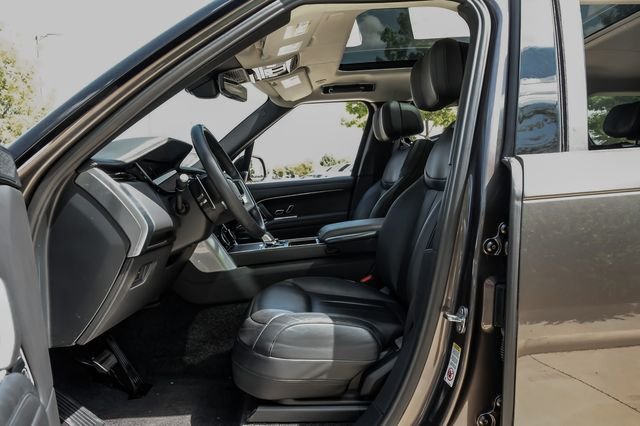 Used 2022 Gray Land Rover First Edition image 4
