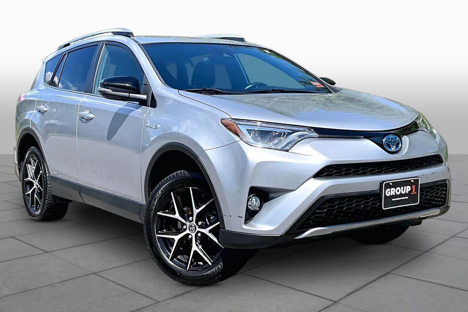 Used 2018 Silver Sky Metallic Toyota Hybrid SE image 3