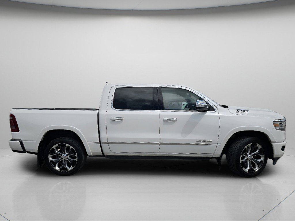 Used 2022 Ivory White Tri-Coat Pearlcoat Ram Limited image 27