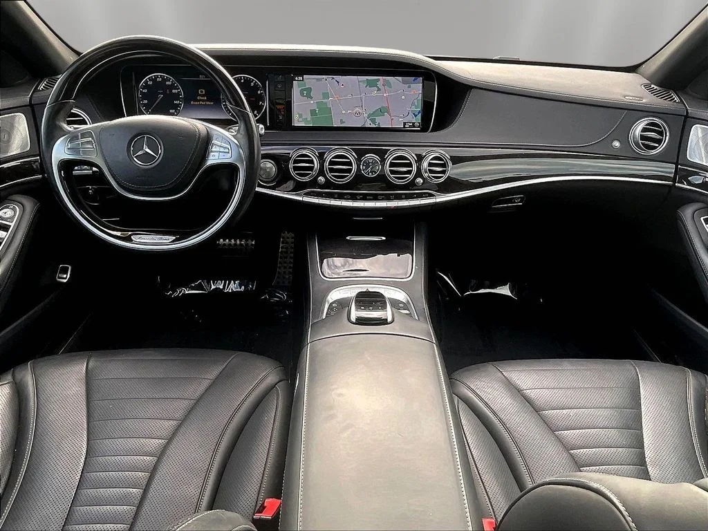 Used 2017 Gray Mercedes-Benz S 550 image 7