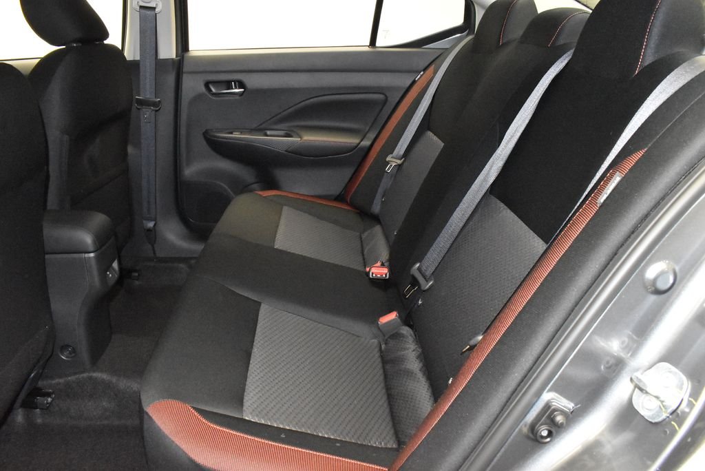2025 Nissan Versa Sedan SR - Photo 33