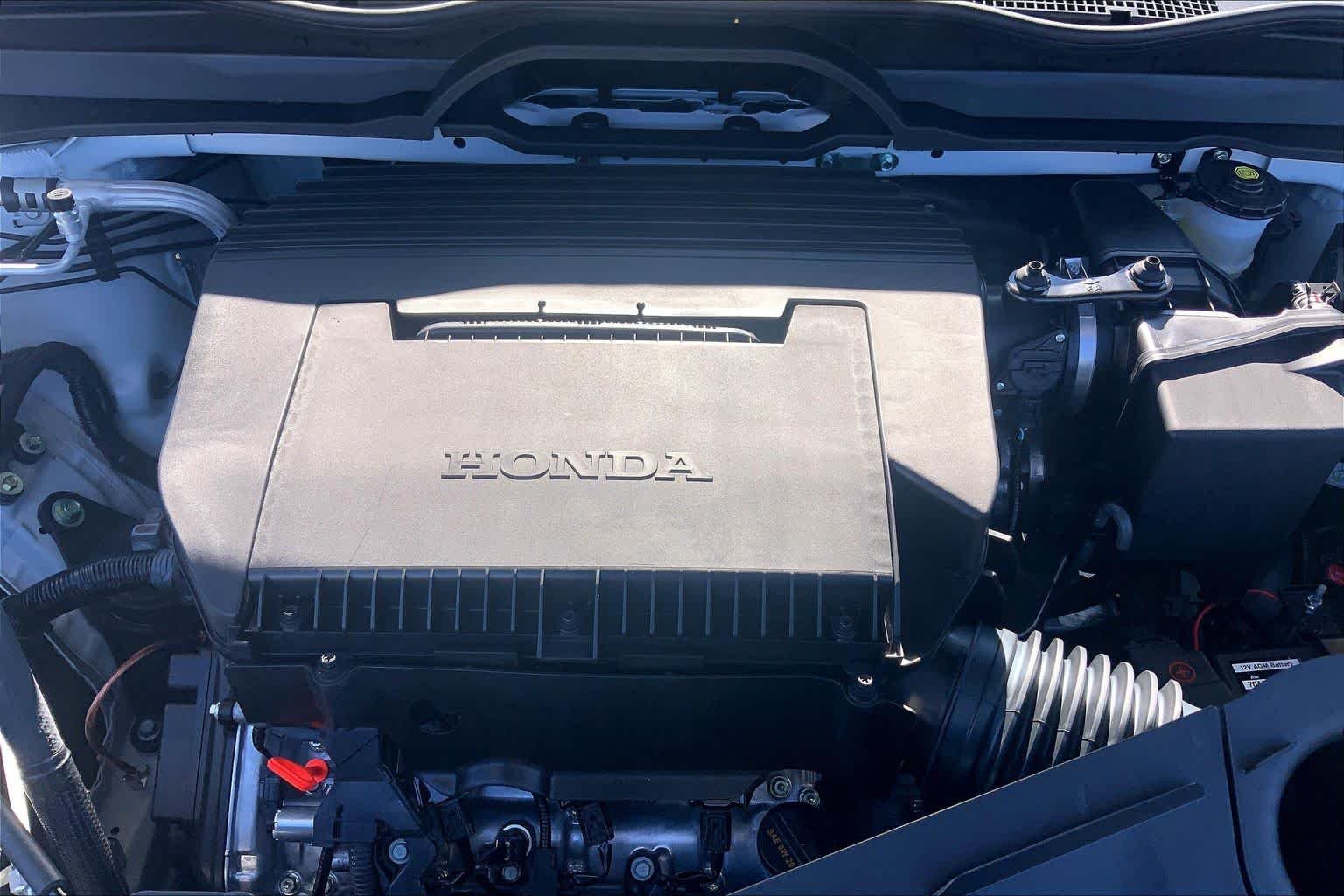 New 2026 Platinum White Pearl Honda 2WD EX-L image 16