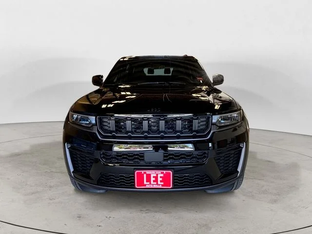 New 2026 Black Jeep Altitude image 9