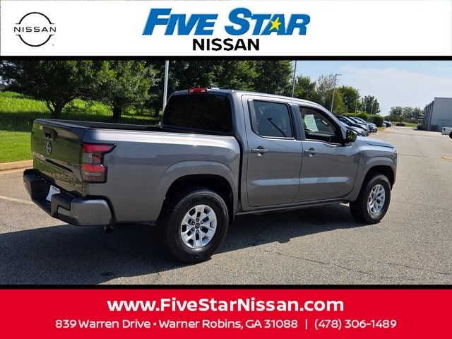 Used 2024 Gray Nissan SV image 13