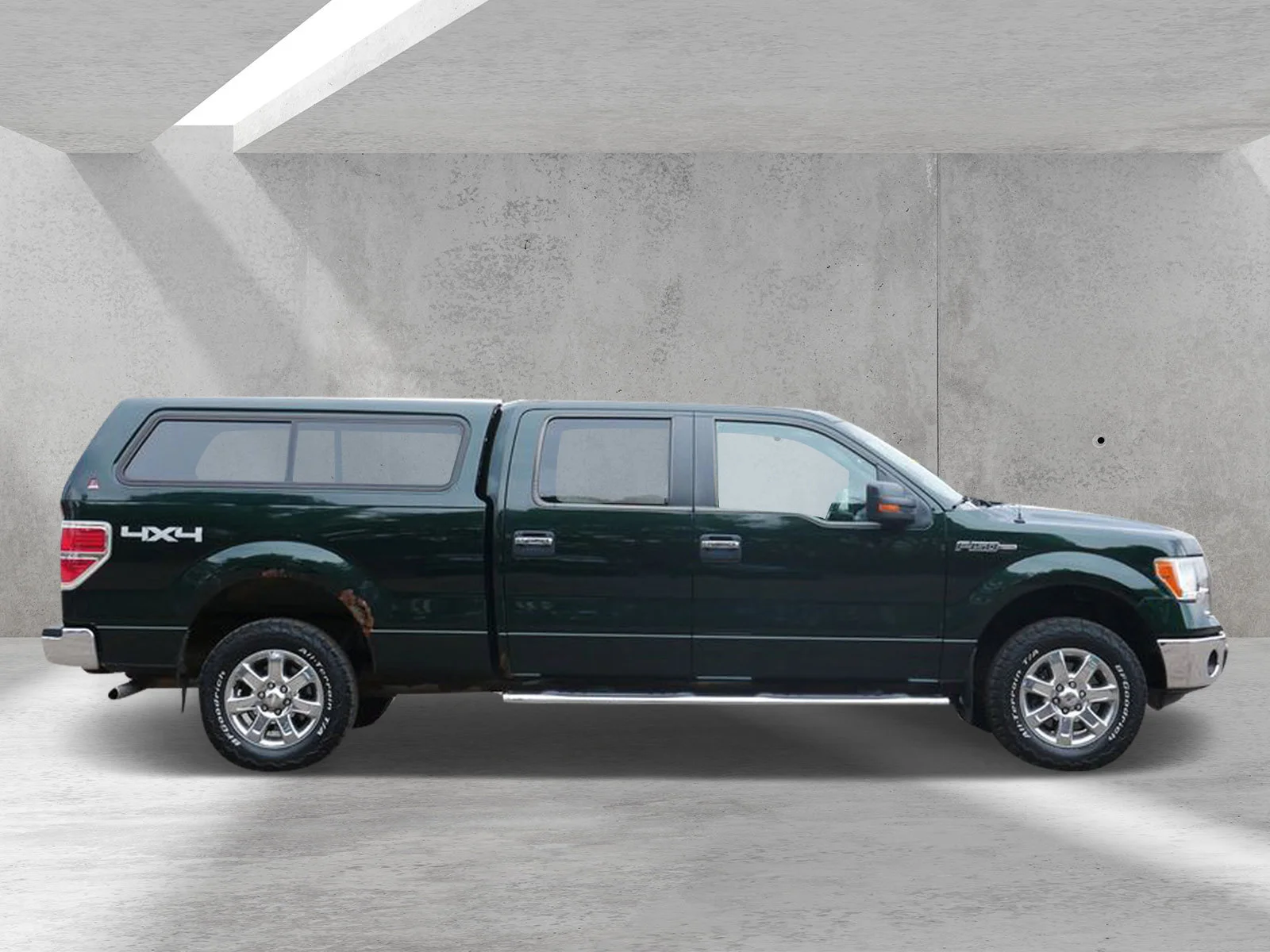 Used 2013 Ford F-150 XLT with VIN 1FTFW1EF5DKD26124 for sale in White Bear Lake, Minnesota
