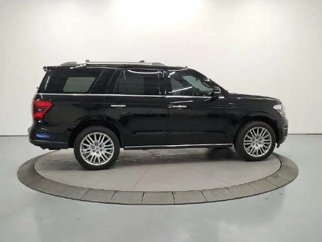 Used 2023 Black Ford Limited image 9