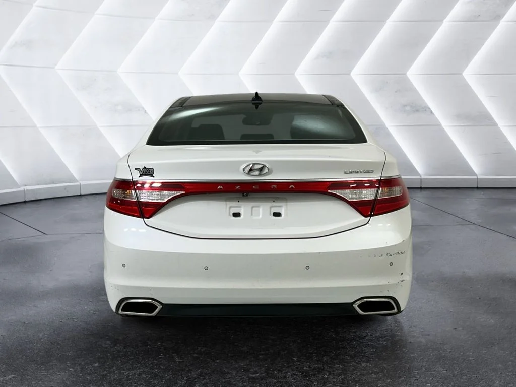 Used 2016 White Hyundai Limited image 5