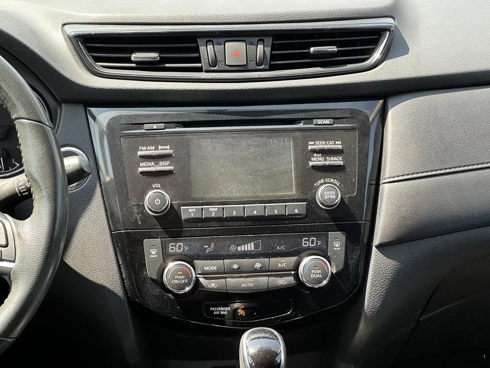 Used 2017 Glacier White Nissan SV image 13