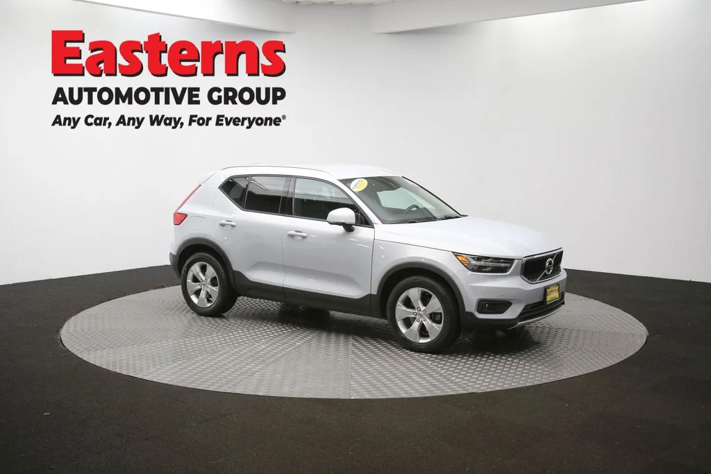 Used 2021 Silver Volvo Momentum image 47