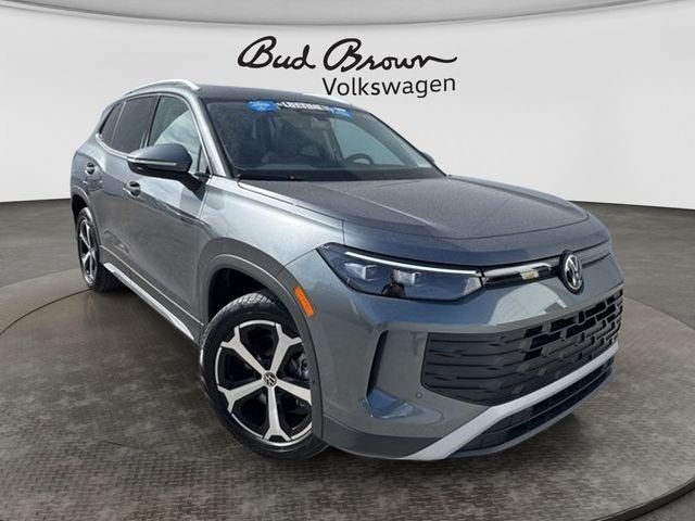 New 2026 Platinum Gray Volkswagen SE image 1