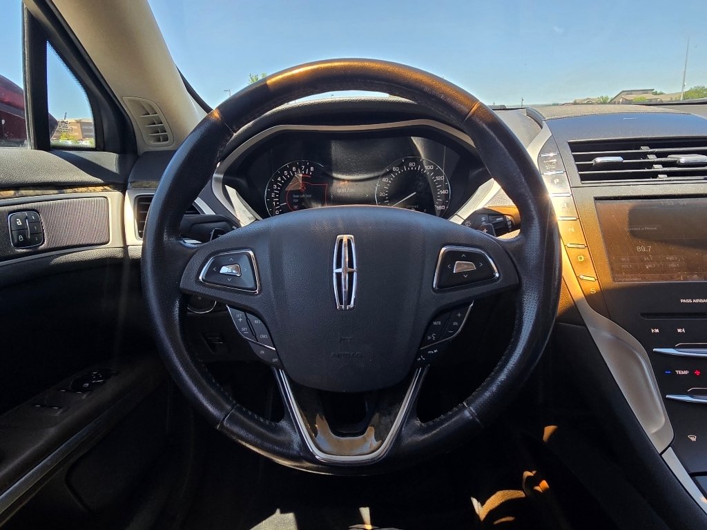 Used 2013 Ruby Red Metallic Tinted Clearcoat Lincoln Base image 27