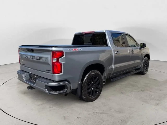 Certified Used 2023 Sterling Gray Metallic Chevrolet RST image 5