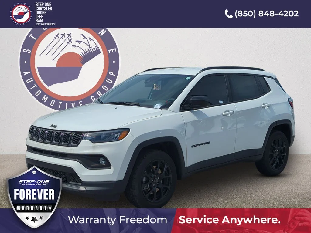 New 2026 Bright White Clear-Coat Exterior Paint Jeep Latitude image 1