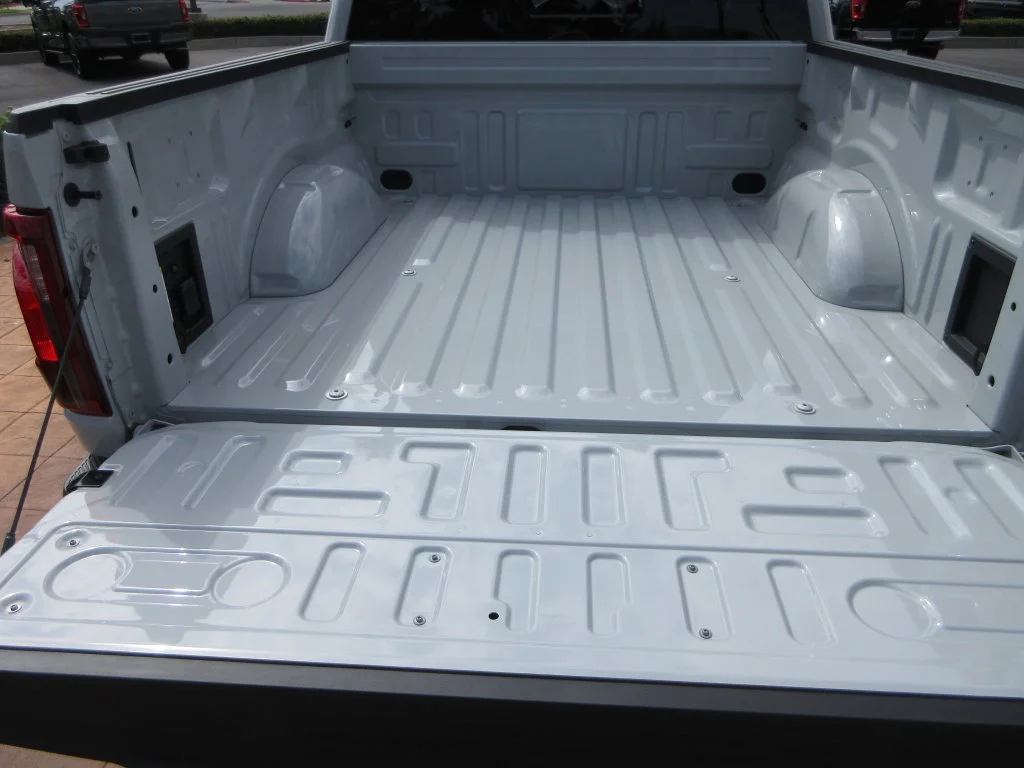New 2026 Avalanche Ford XLT image 27