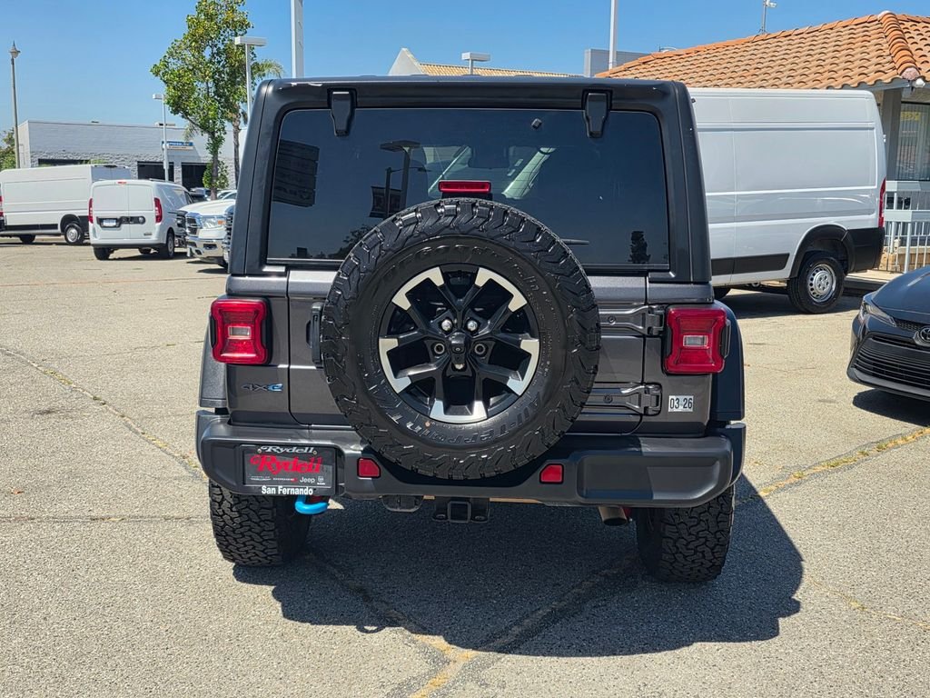 Used 2024 Gray Jeep Rubicon 4xe image 7