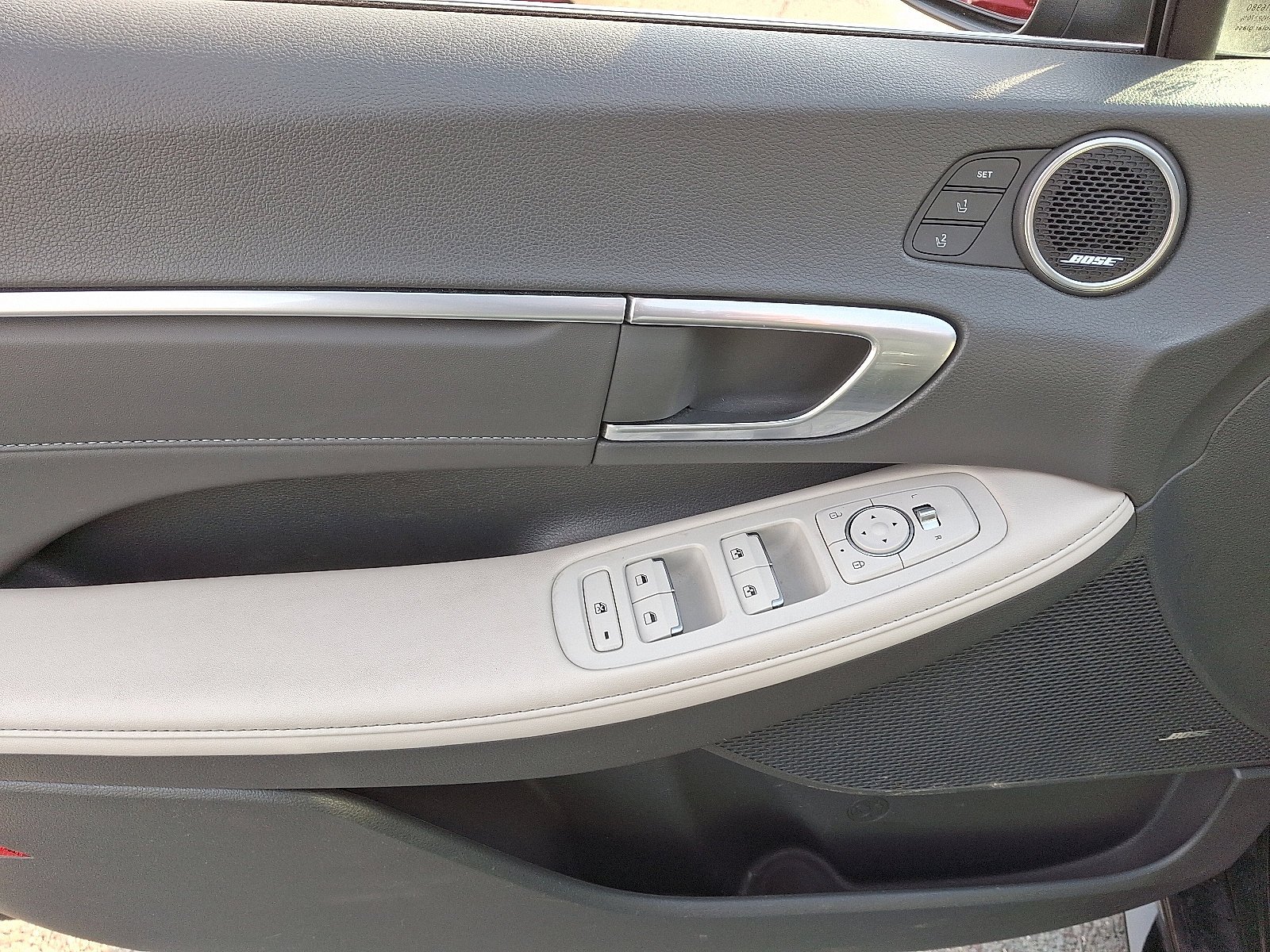 2022 Hyundai Sonata Hybrid Limited - Photo 12