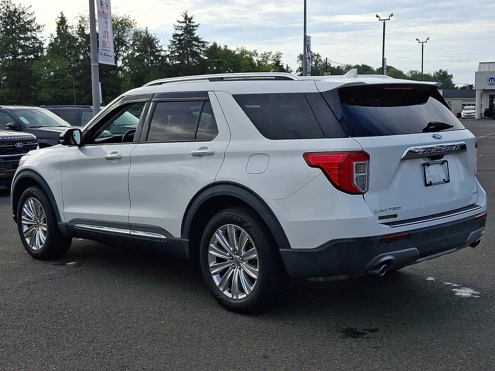 Used 2020 Star White Metallic Tri-Coat Ford Limited image 4