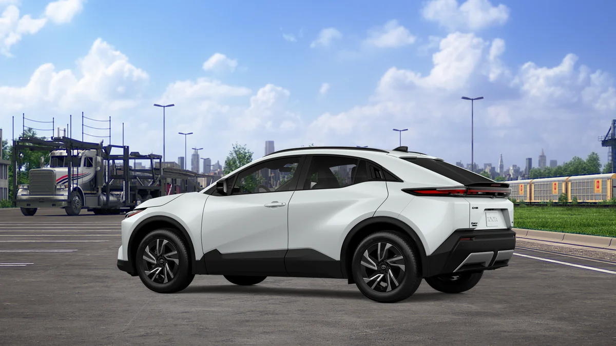 New 2026 Wind Chill Pearl Toyota SE image 5