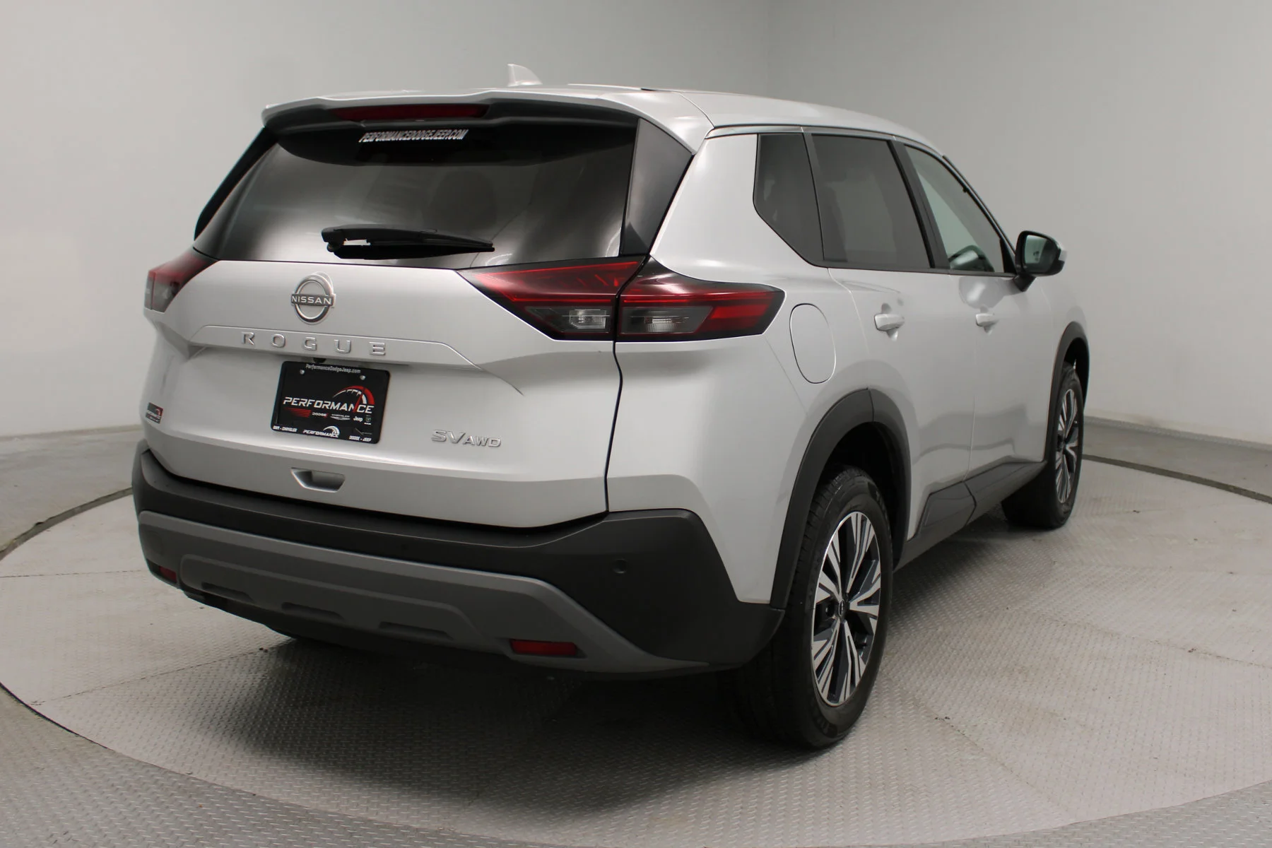 Used 2023 Brilliant Silver Metallic Nissan AWD SV image 38