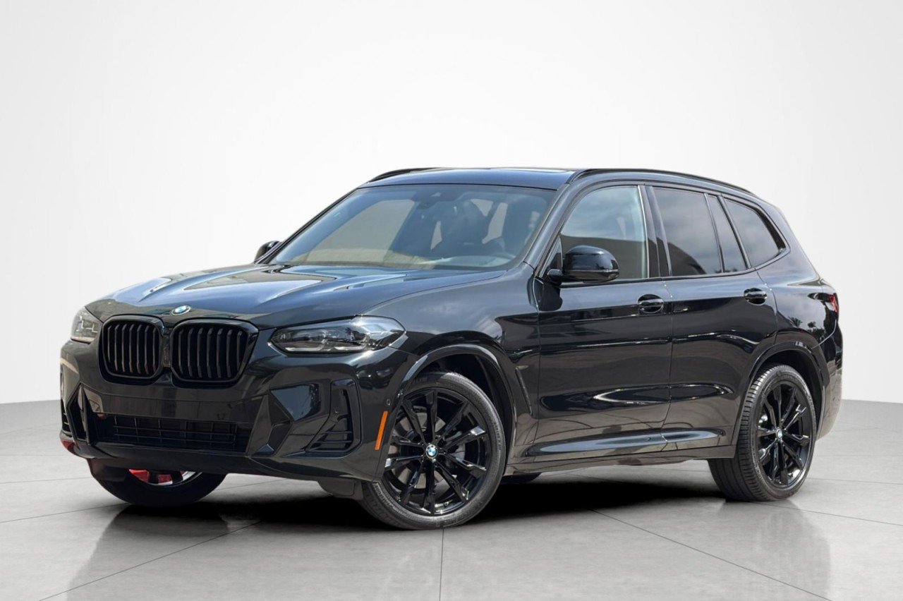 2023 BMW X3 sDrive30i's photo
