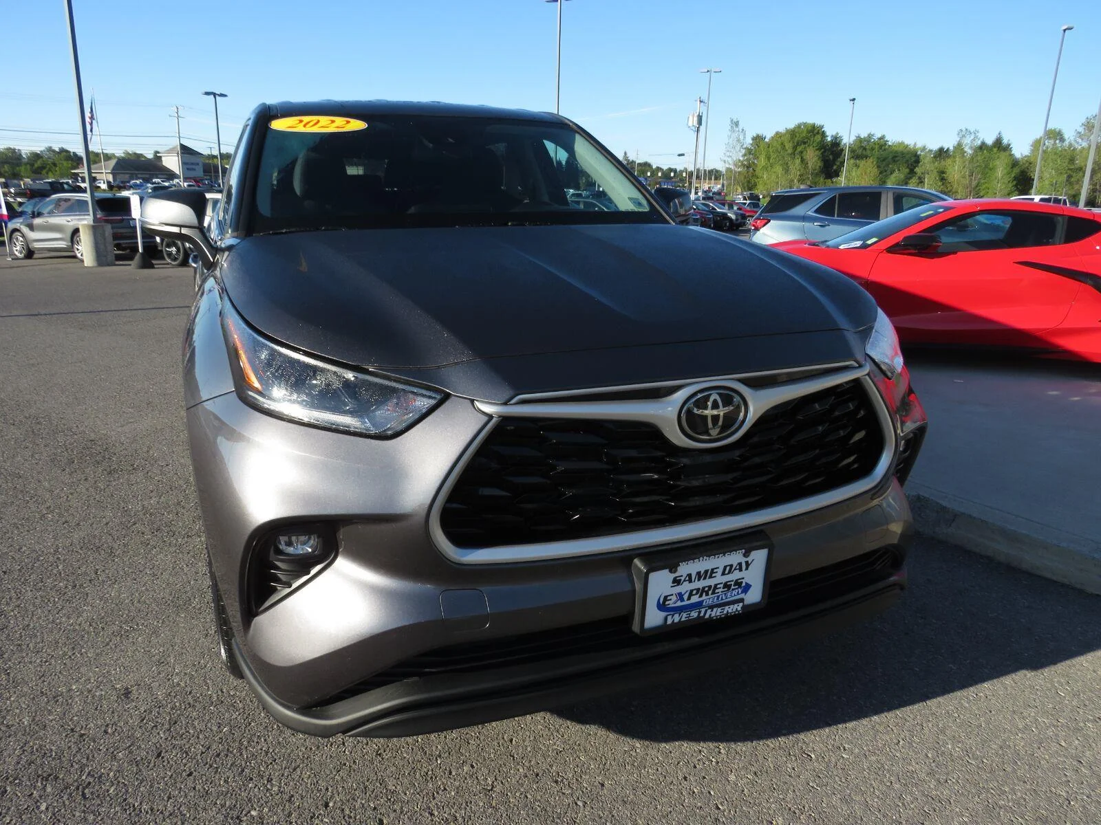 Used 2021 Magnetic Gray Met Toyota L image 5