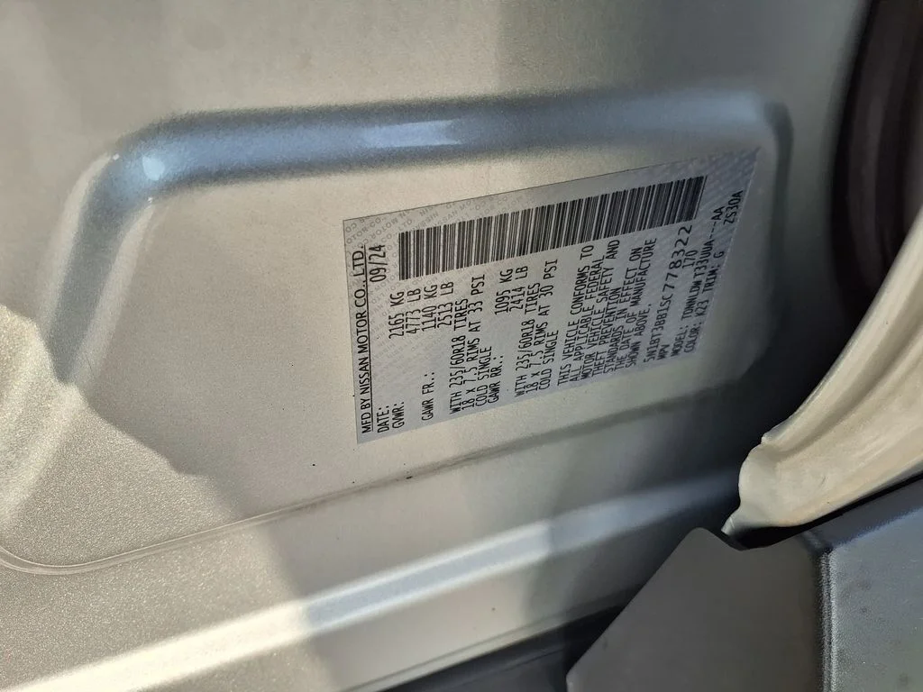 Used 2025 Silver Nissan SV image 39