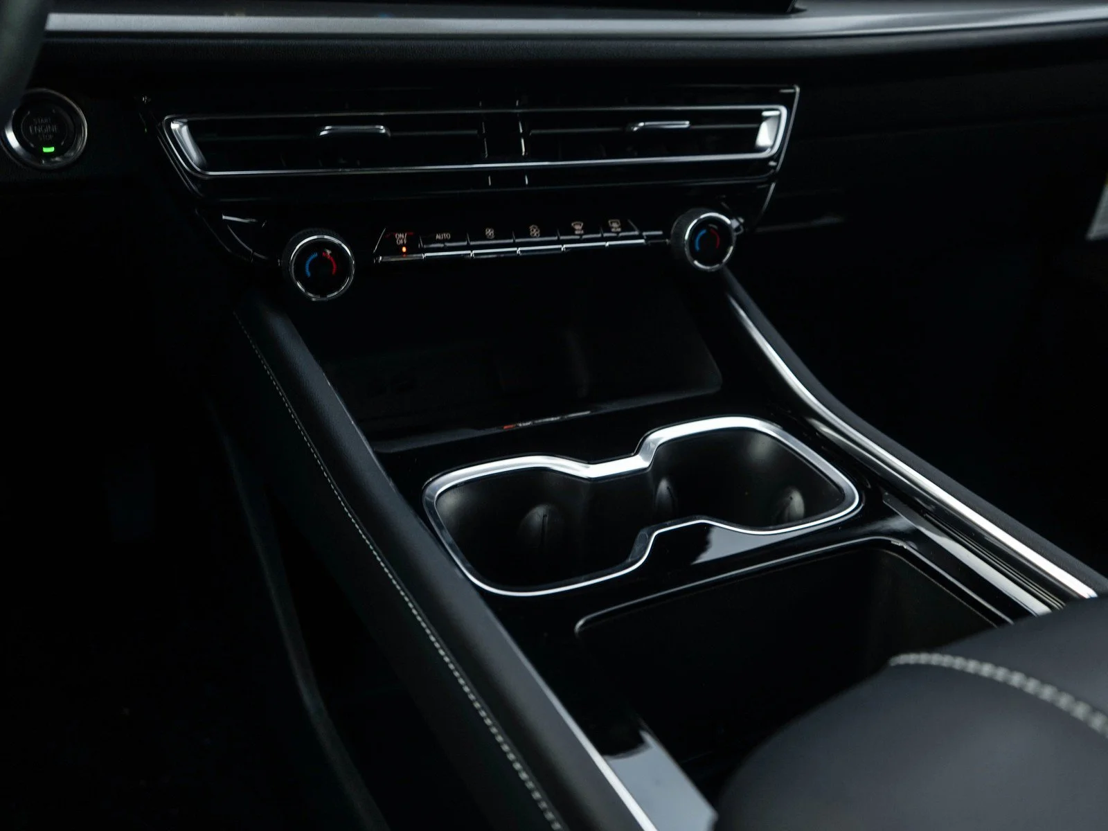 New 2026 Mosaic Black Metallic Chevrolet LT image 27