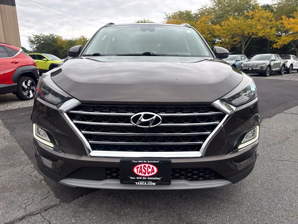 Used 2019 Green Hyundai Ultimate image 2