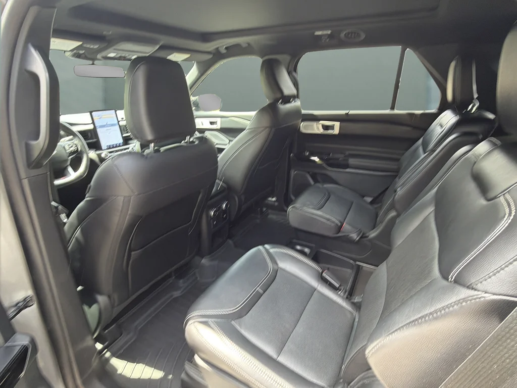 Used 2021 Gray Metallic Ford ST image 11