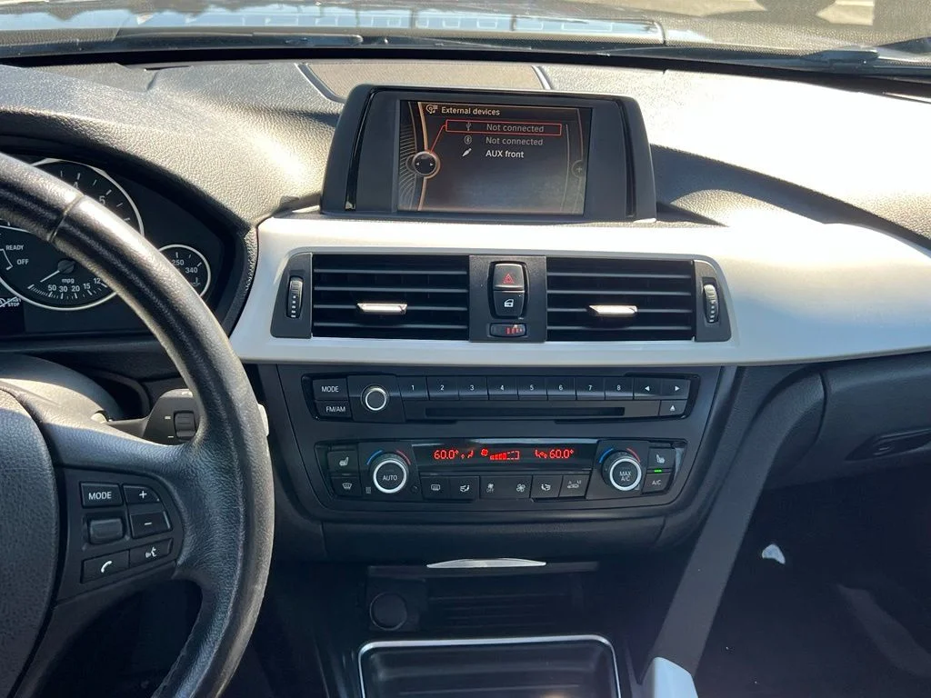 Used 2013 Mineral Gray Metallic BMW 328i xDrive image 21