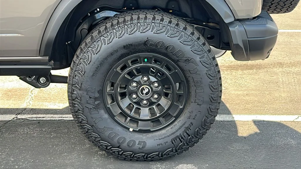New 2026 Marsh Gray Ford Badlands® image 6