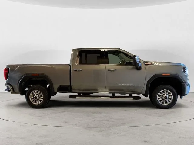 New 2026 Sterling Metallic GMC SLE image 7