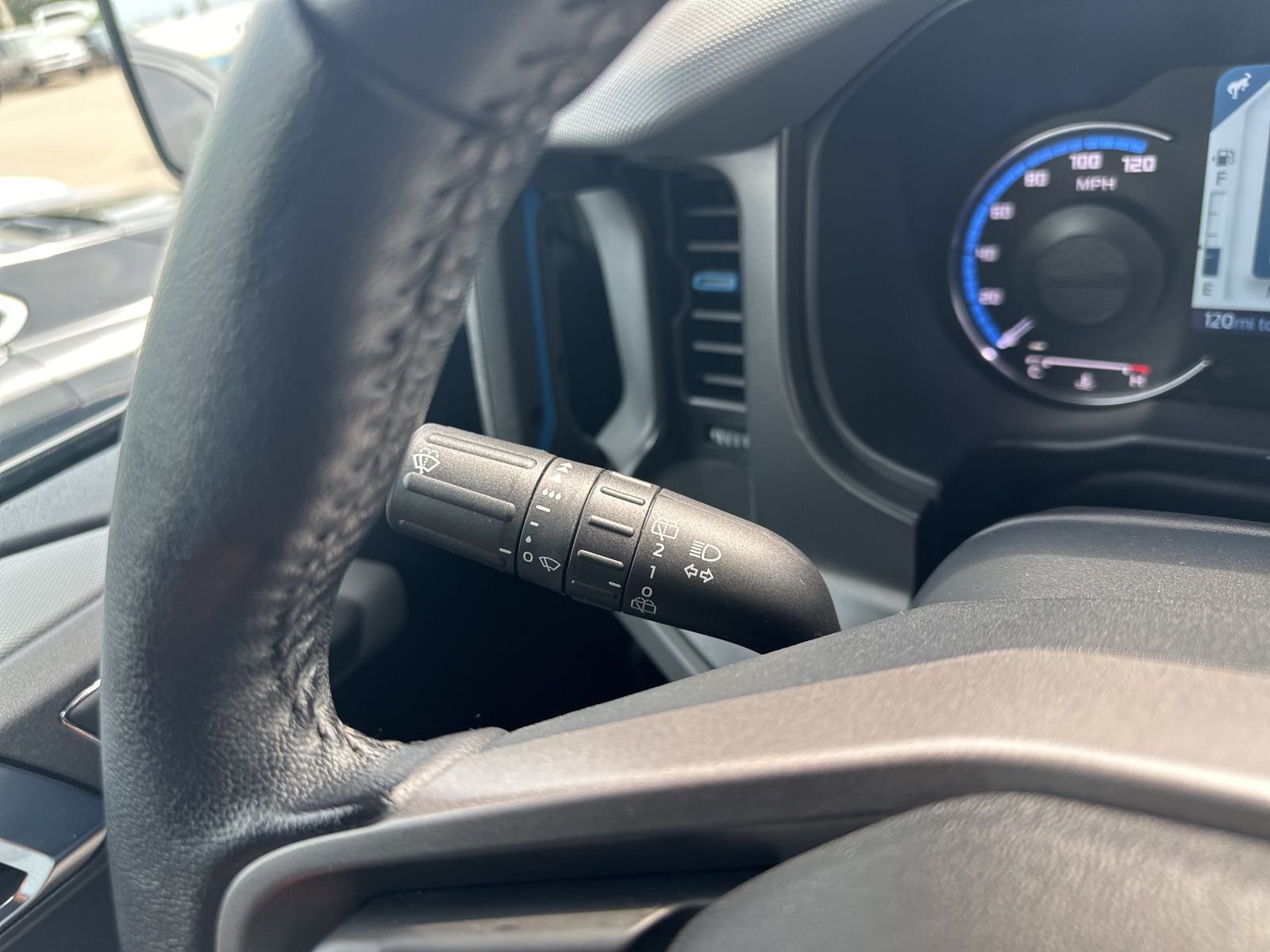 2022 Ford Bronco 4-Door Black Diamond - Photo 17