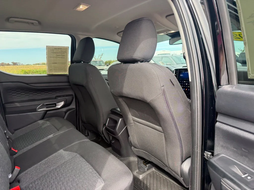 Used 2025 Black Ford XLT image 28