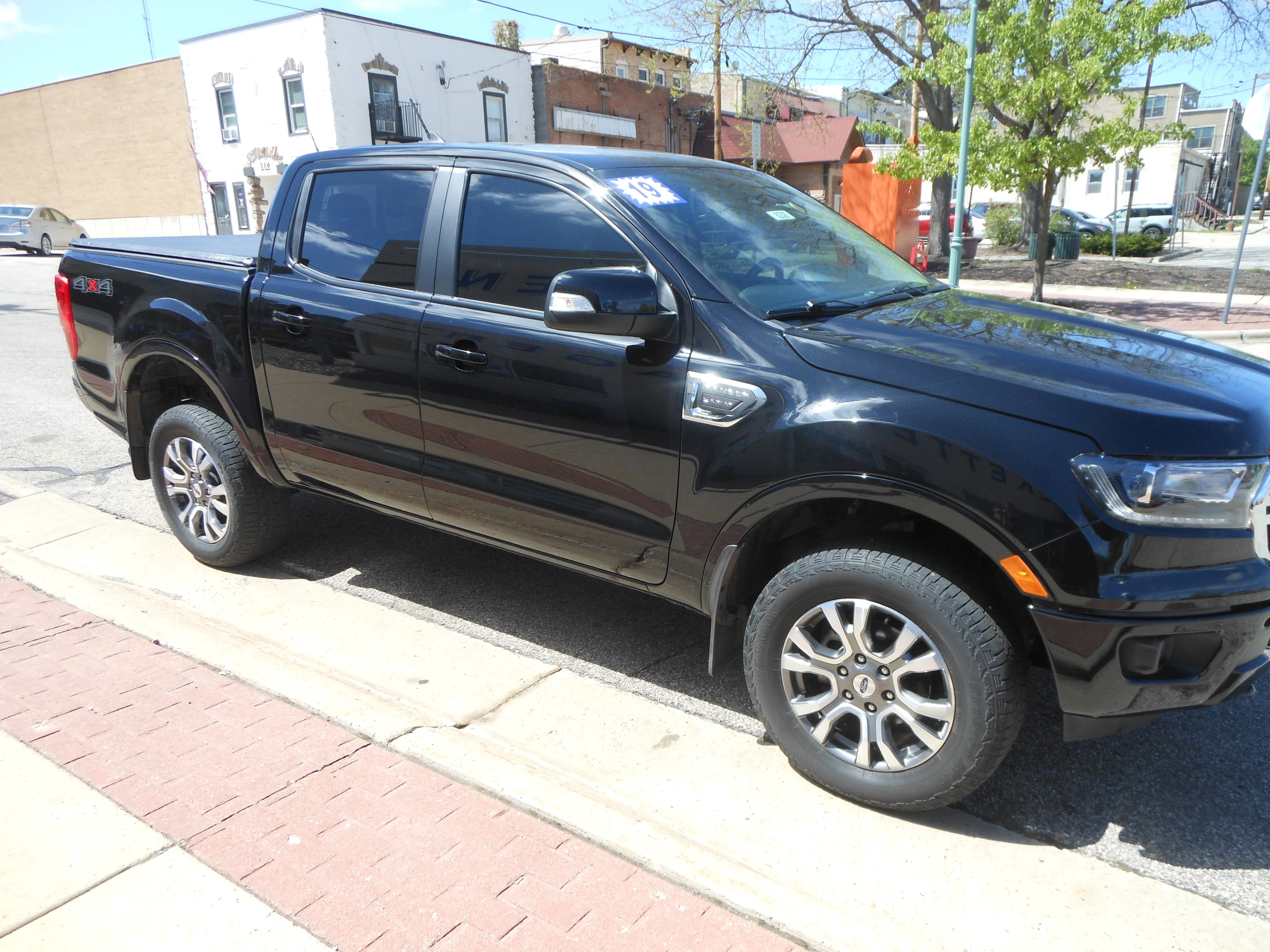 Used 2019 Black Ford LARIAT image 3