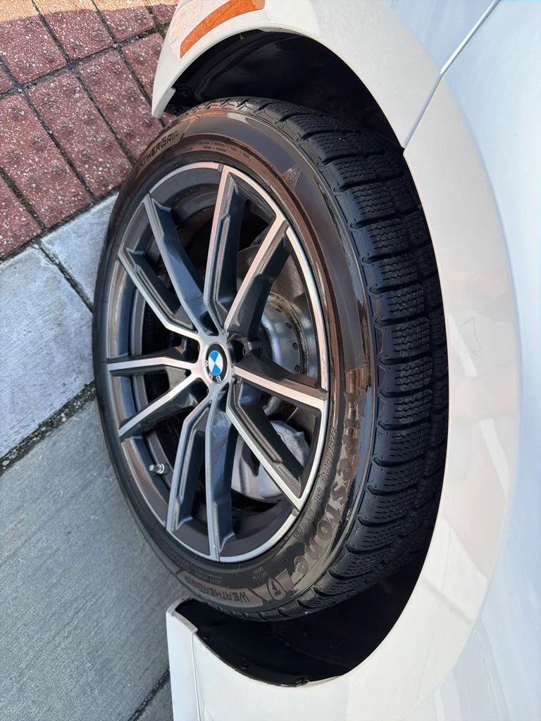 Used 2020 Alpine White BMW 330i image 9
