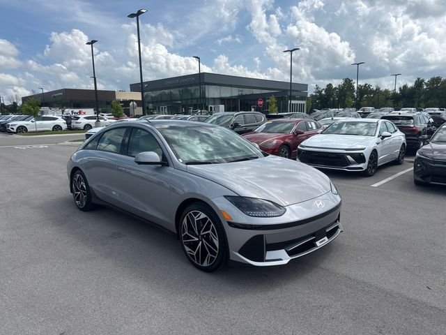 Used 2025 Silver Hyundai Limited image 7