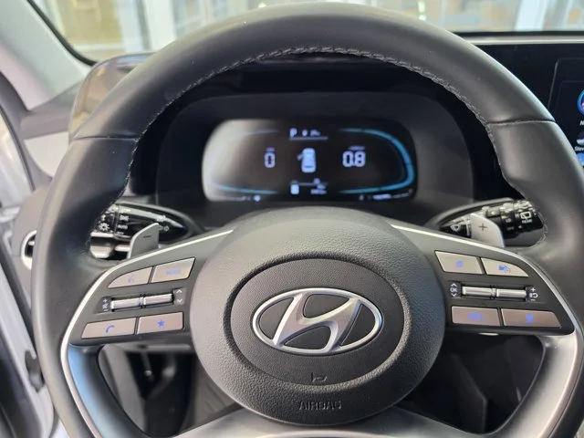 Used 2024 White Hyundai XRT image 10