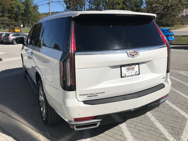 Used 2023 Crystal White Tricoat Cadillac 4WD Premium Luxury image 6