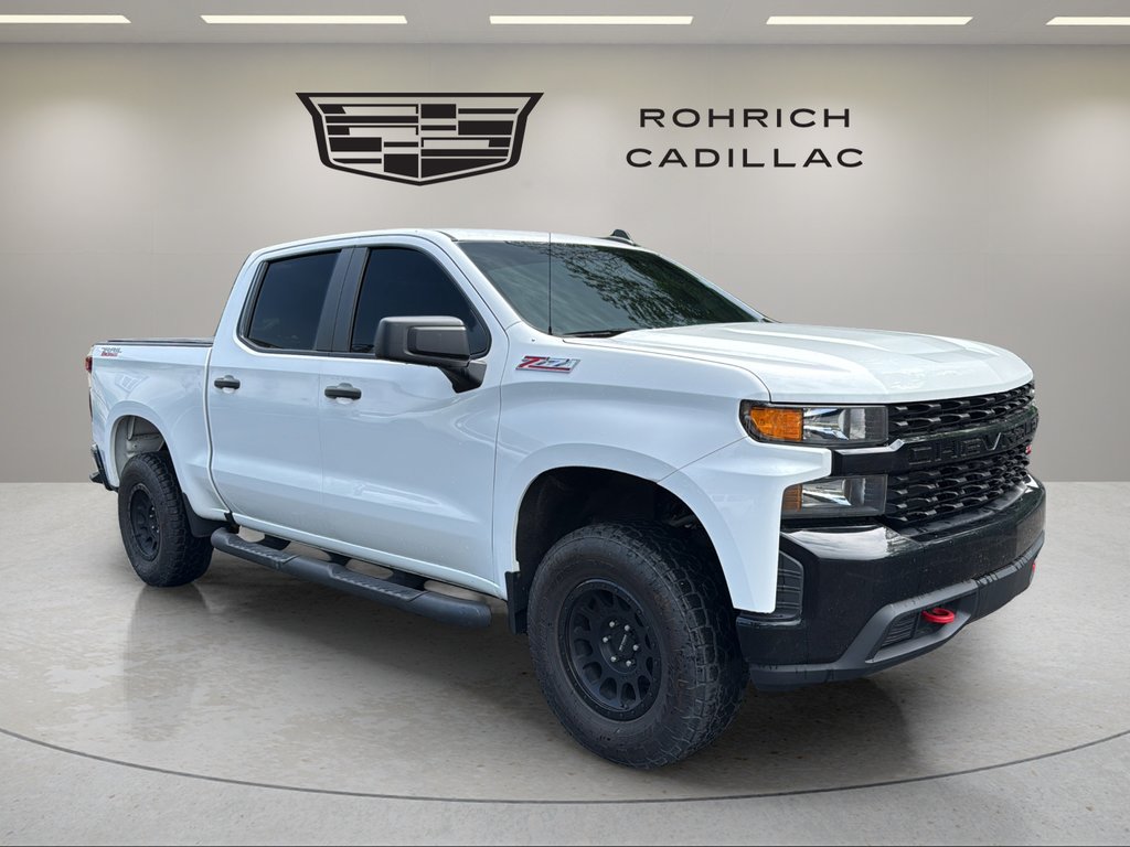 Used 2019 SUMMIT WHITE Chevrolet Custom Trail Boss image 3