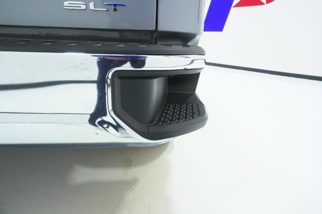 2026 GMC Sierra 1500 SLT - Photo 10