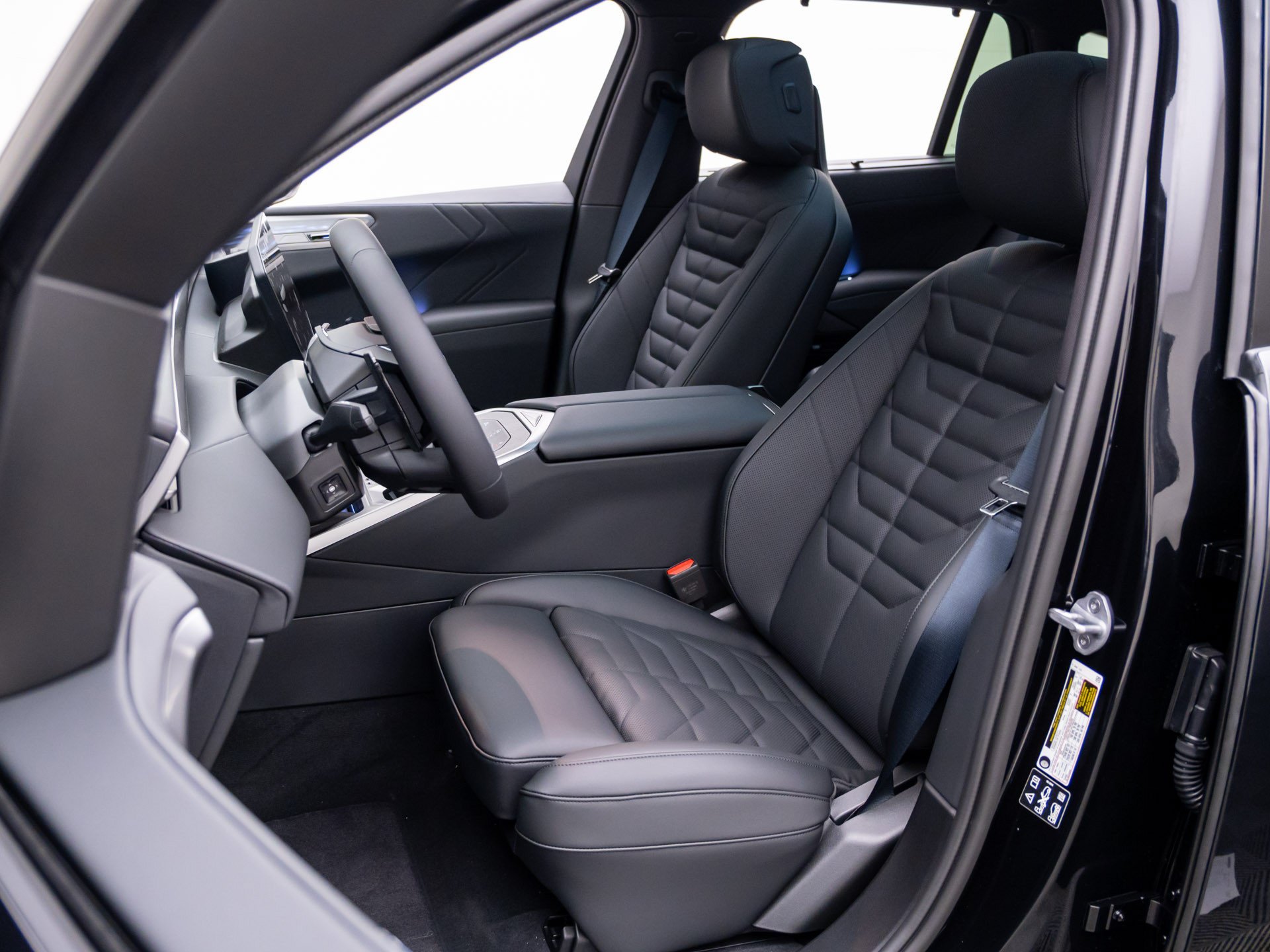 New 2027 Black Sapphire Metallic BMW 40 image 16