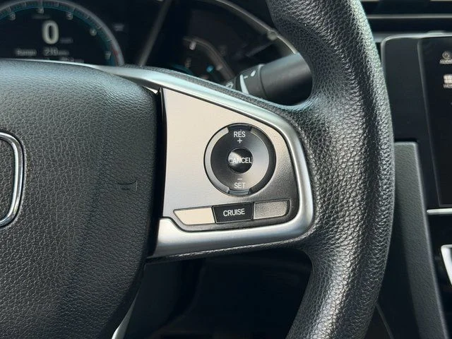 Used 2017  Honda EX image 18