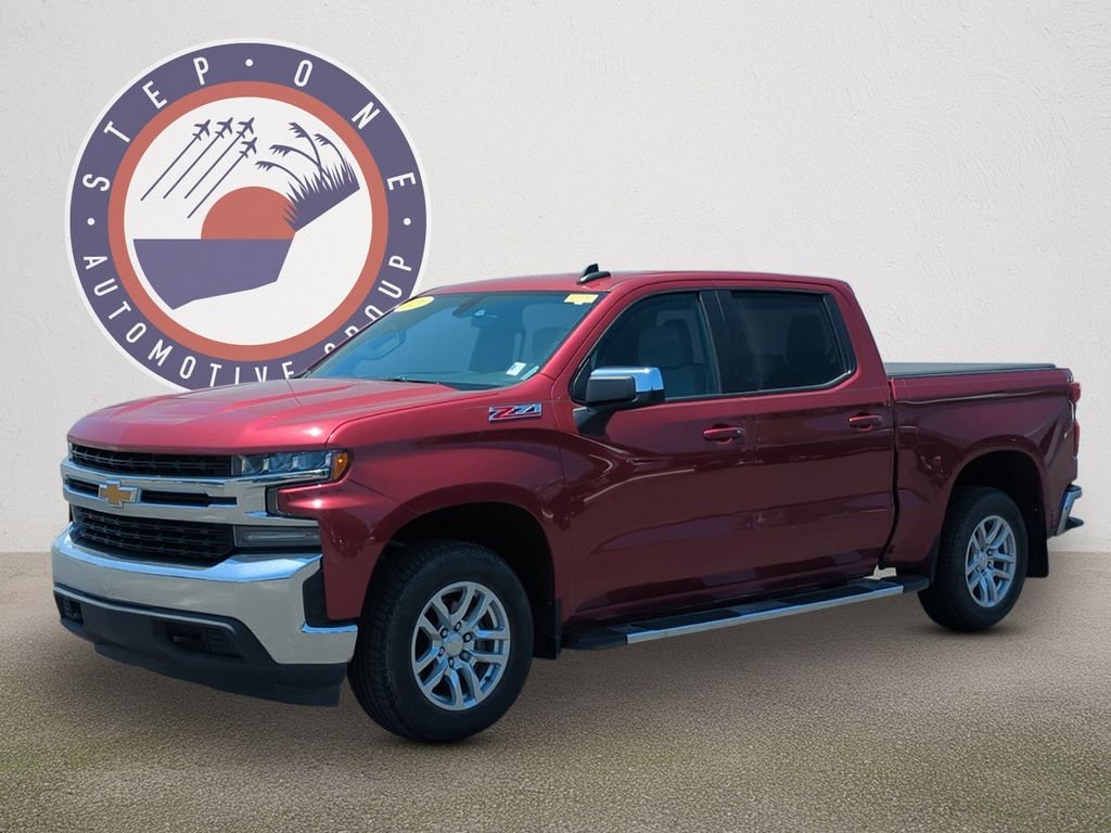 Used 2020 Red Chevrolet LT image 1